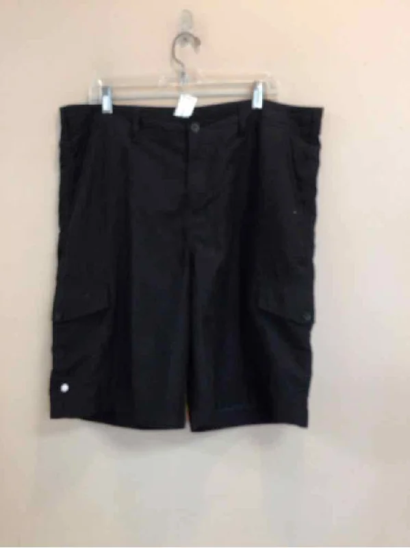 Fashionable And Fashionable SIZE 38 TONY HAWK Men's SHORTS