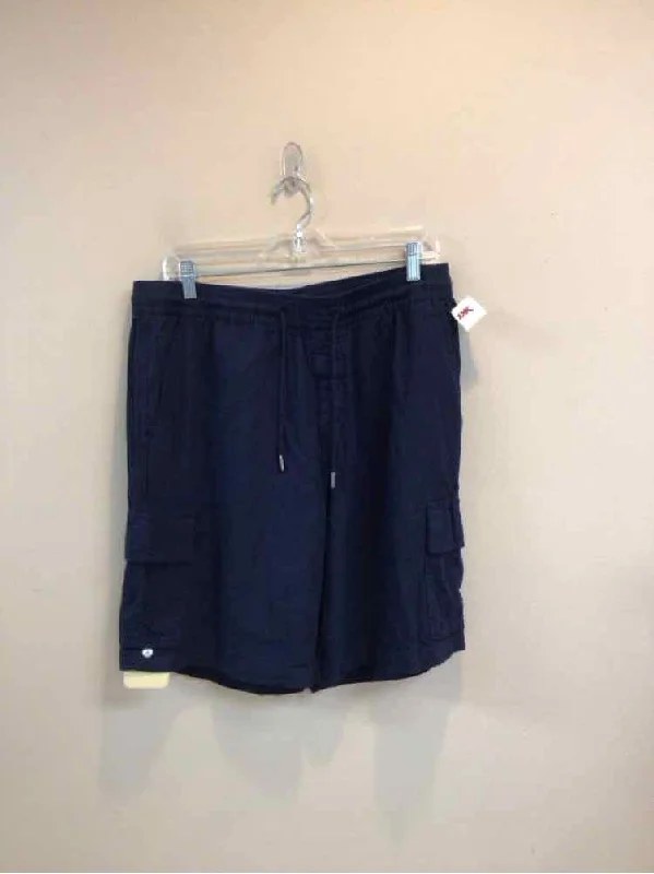 Comfortable And Versatile SIZE LARGE KENNETH COLE Men's SHORTS