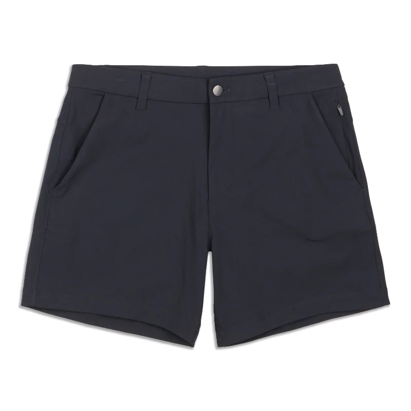 Fashion Innovation Commission Short Classic - Resale