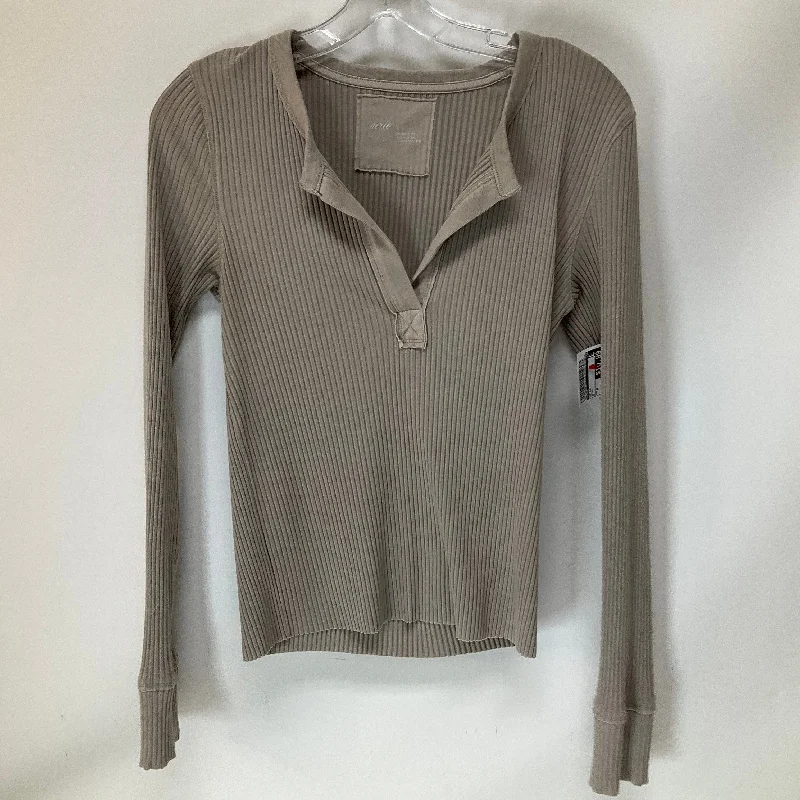 Romantic Temperament Top Long Sleeve By Aerie In Beige, Size: M
