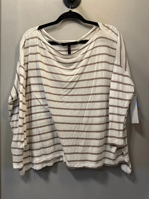 Fashionable Comfort Top 3/4 Sleeve Basic By Bcbgmaxazria In White, Size: Xs