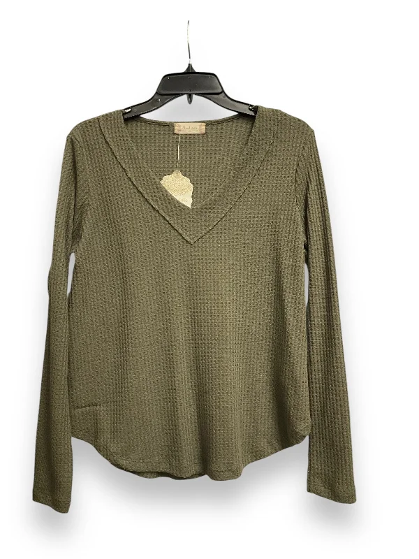 College Style Top Long Sleeve By Altard State In Green, Size: Xs