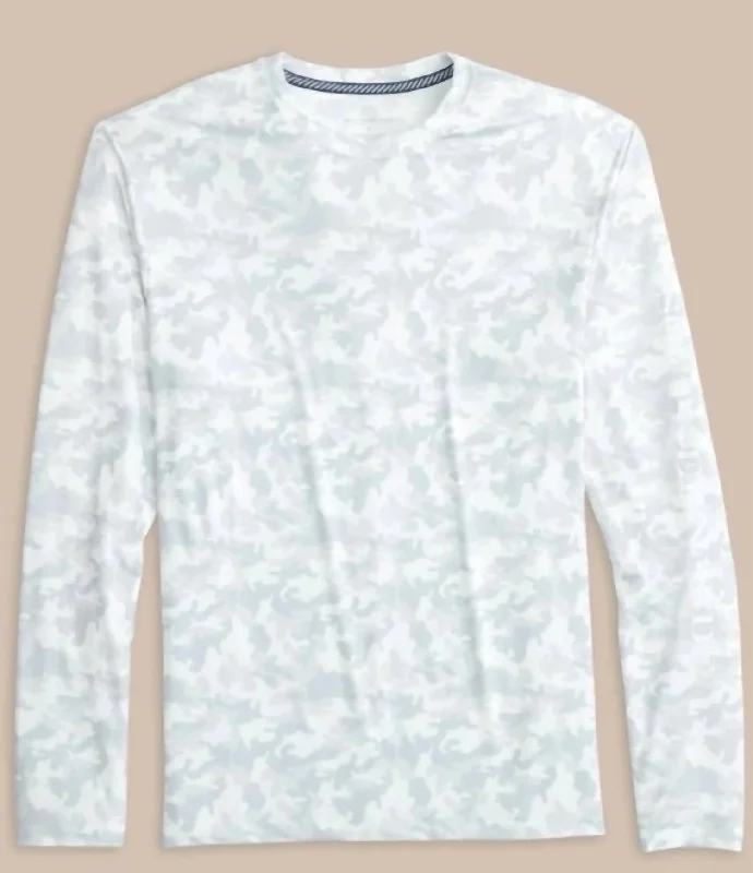 Floral Prints Island Camo Long Sleeve Performance T-Shirt In Classic White
