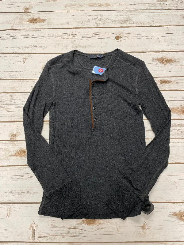 Fashion Classic Top Long Sleeve By Polo Ralph Lauren In Grey, Size: M