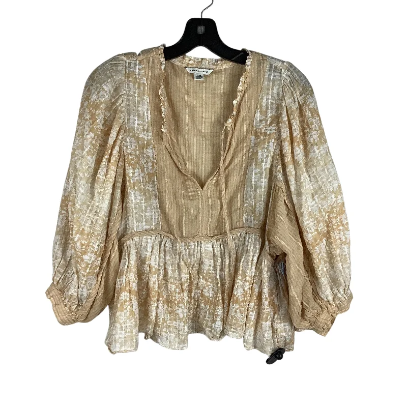 Sports And Leisure Top Long Sleeve By American Eagle In Tan, Size: S