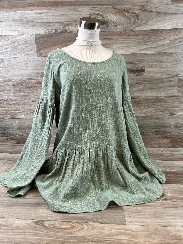Elegant And Charming Tunic Long Sleeve By Free People In Green, Size: M