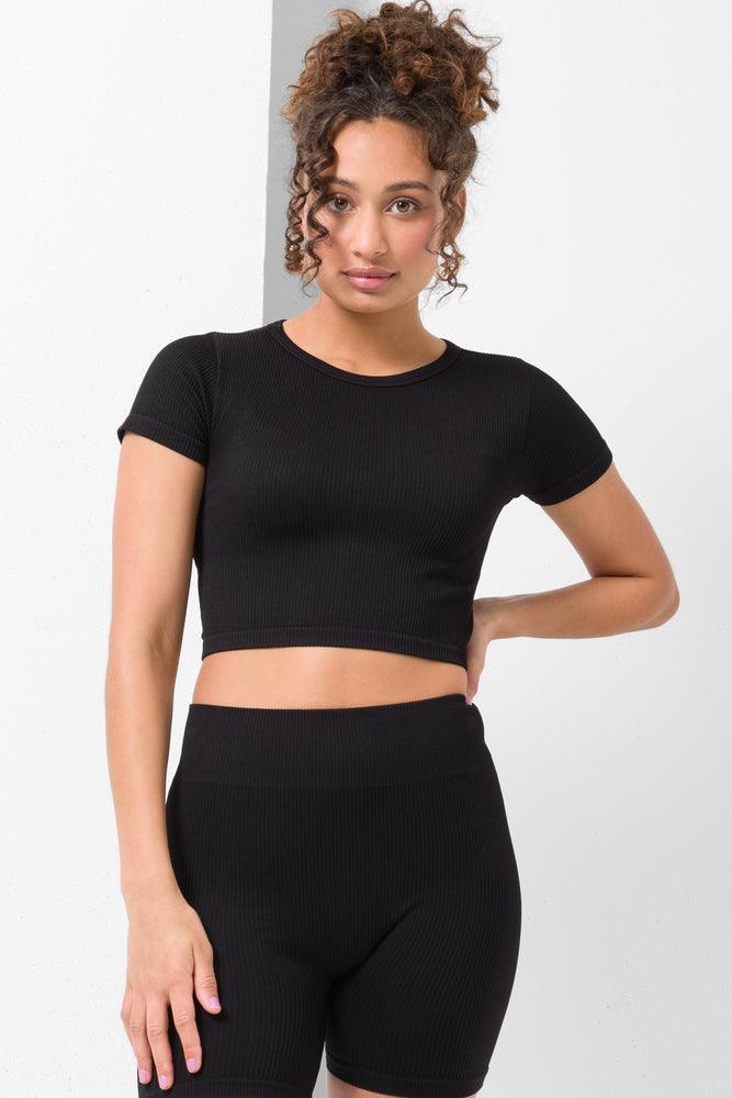 Integrated Design Seamless Cropped T-Shirt Black