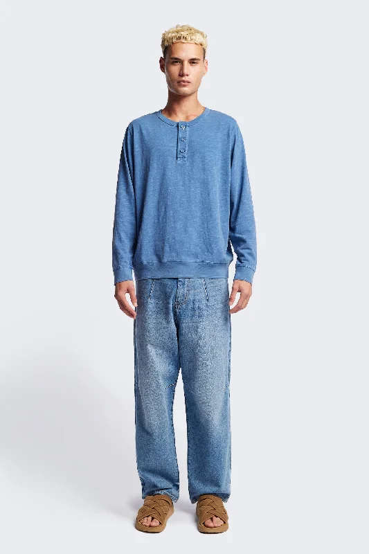 Elegant Dressing Asperse Henley Pullover Blue