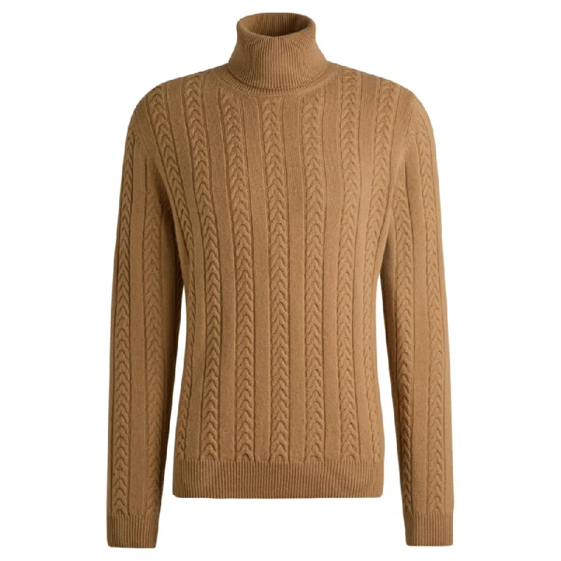 Everyday Outfits Cable-knit sweater in wool and cashmere