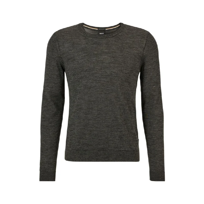 Soft Textures Slim-fit sweater in virgin wool with crew neckline