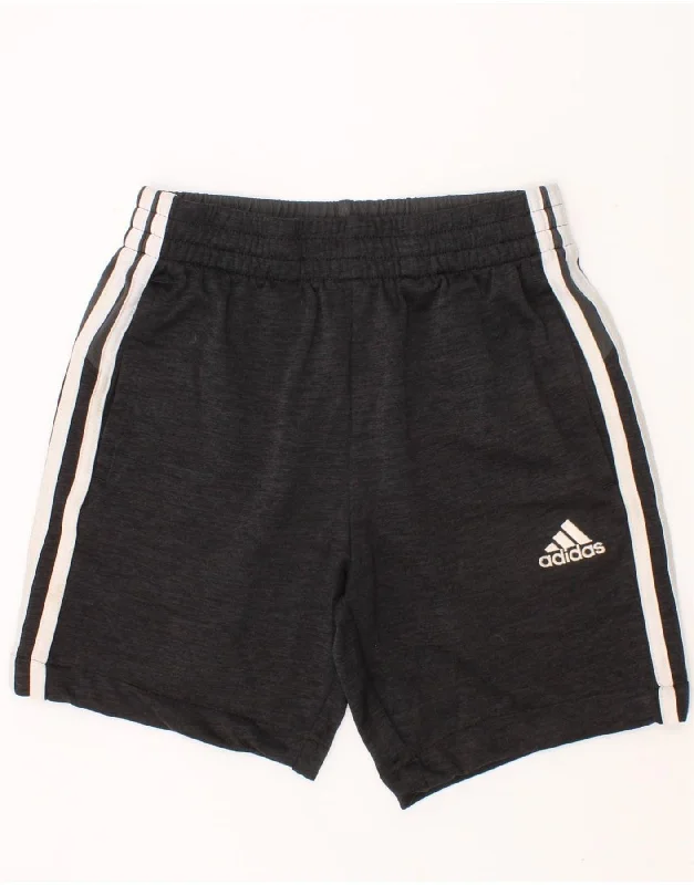 Easy Wear Chic ADIDAS Boys Climalite Sport Shorts 7-8 Years Medium Grey Polyester