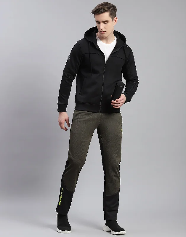 Comfortable Wear Men Black Self Design Hooded Full Sleeve Sweatshirt