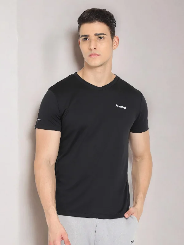 Classic Style Amero V Neck Half Sleeve Solid Regular fit Polyester T-shirt for Men Comfortable Breathable Fabric Stretchable for Everyday Use Ideal for Yoga Training Gym Running or Performance Classic Style Amero V Neck Half Sleeve Solid Regular fit Polyester T-shirt for Men Comfortable Breathable Fabric Stretchable for Everyday Use Ideal for Yoga Training Gym Running or Performance
