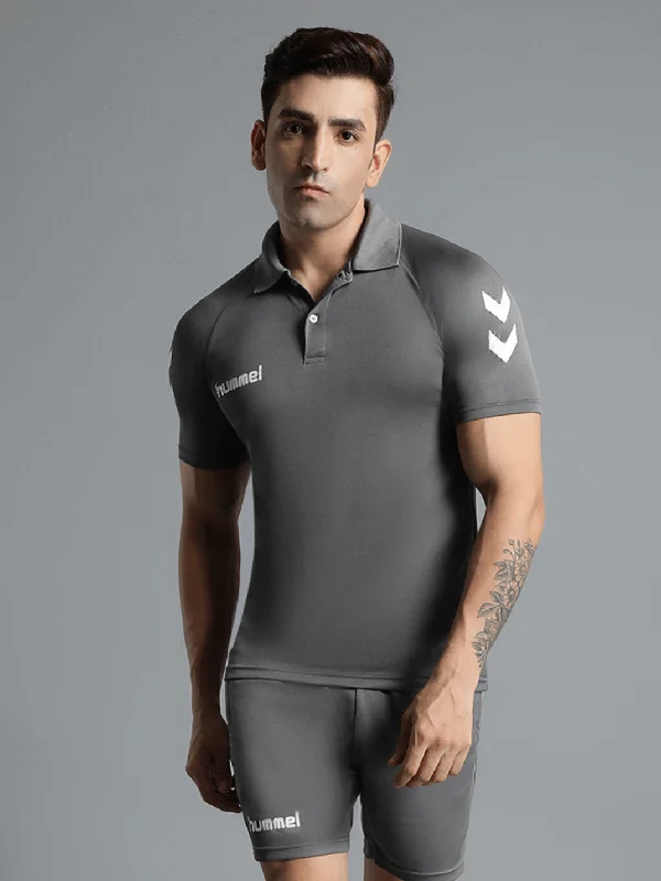 Comfortable Sweaters Core functional Polo Neck Half Sleeve Solid Regular fit Polyester T-shirt for Men Comfortable Breathable Fabric Stretchable for Everyday Use Ideal for Yoga Training Gym Running or Performance