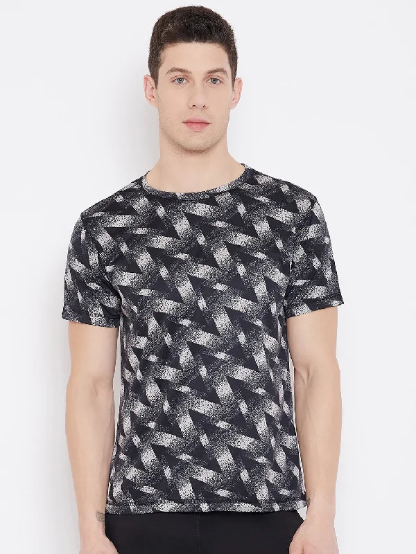 Design Trend JUMP USA Men Navy Blue Geometric Print Round Neck Sports T-shirt